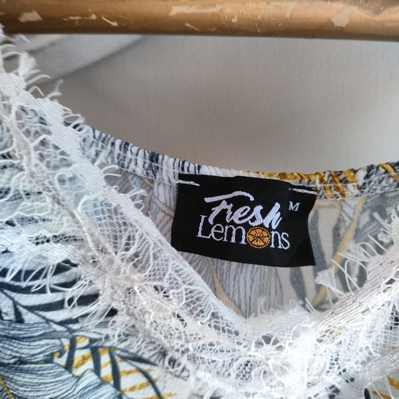 Lace Trim Boho Cami Top - Picture 5 of 14